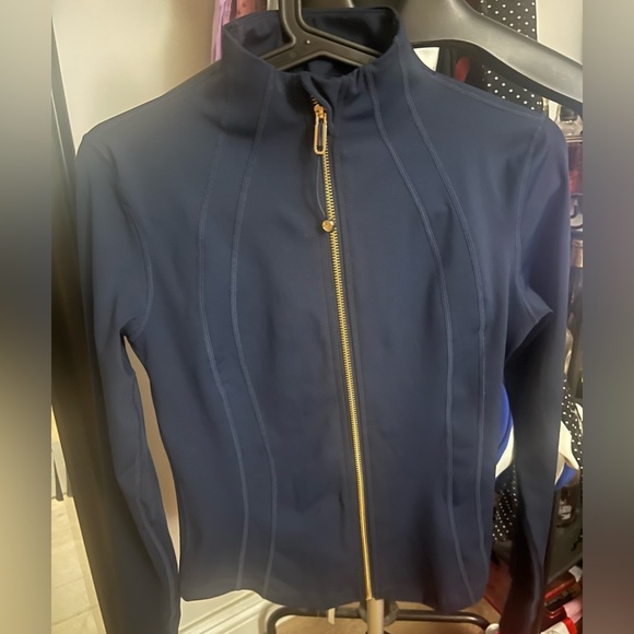 Define Jacket - Picture 2 of 4